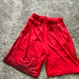 Under Armour Men’s shorts Medium